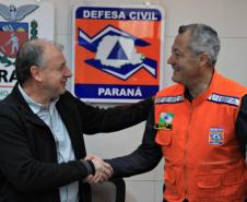 Ortega visita a Coordenadoria Estadual de Proteção e Defesa Civil do Paraná e elogia o trabalho