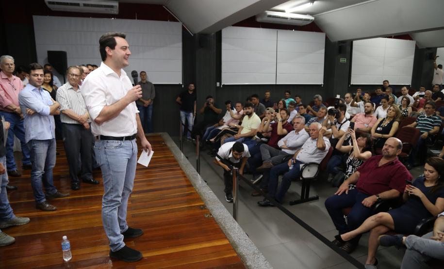 Com o apoio do Estado 26 municípios do Noroeste investem em asfalto, Praças e Escolas